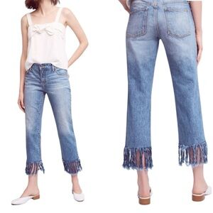 Anthropologie Pilcro Hyphen Fringe Crop Jeans Women’s 27 Medium Wash Raw Hem